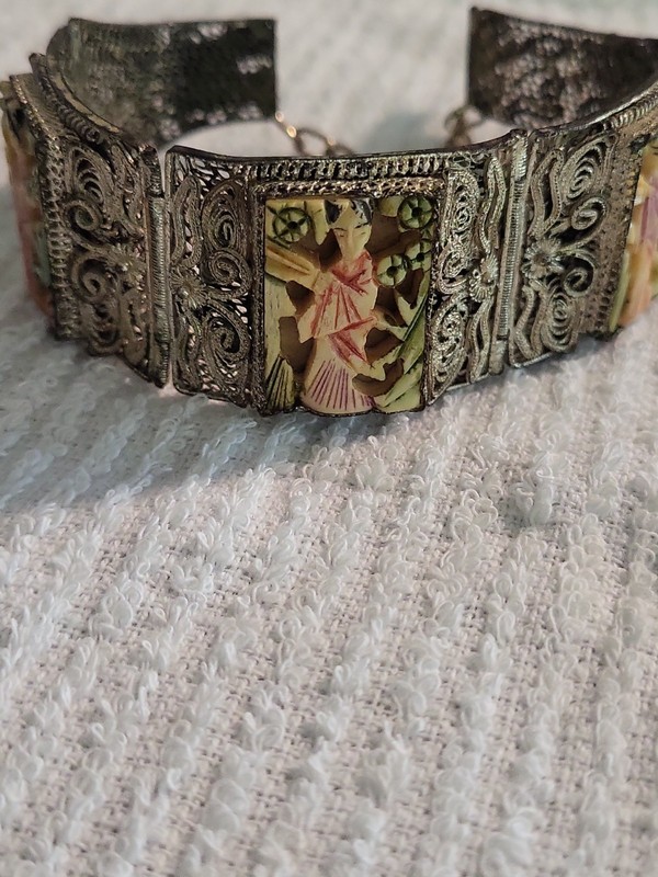 Antique Chinese Export Artisan China Silver Carved Panel Bracelet.