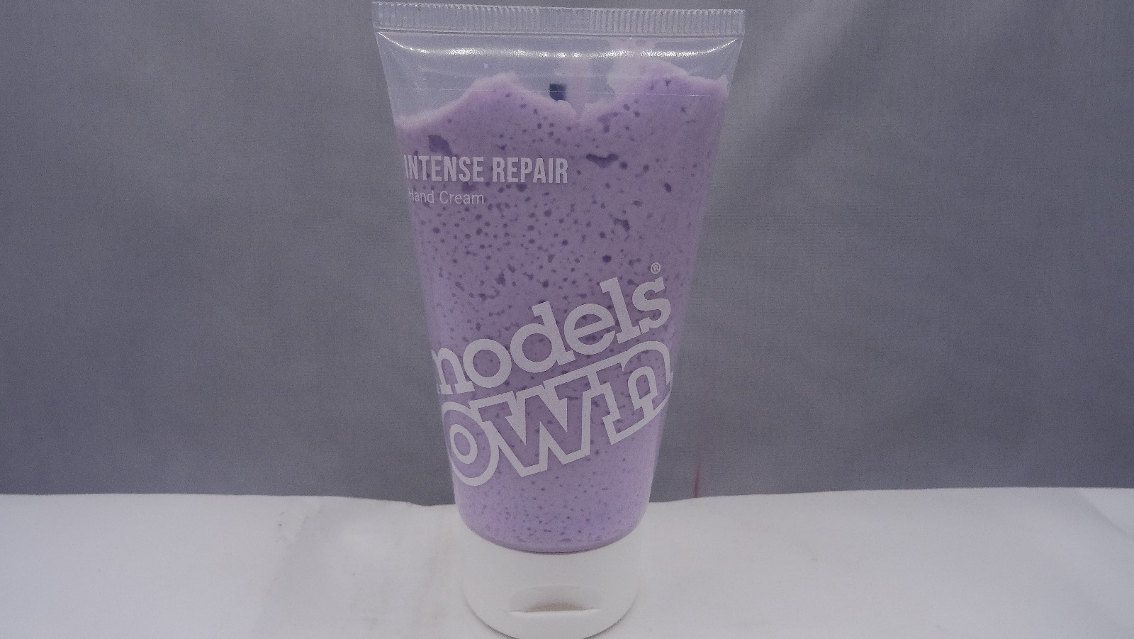 Models Own Intense Repair Hand Cream 2.53 oz New