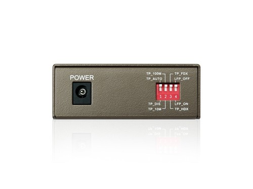 6935364030414 TP-LINK WDM Fast Ethernet Konwerter mediów TP-LINK - Zdjęcie 2 z 4