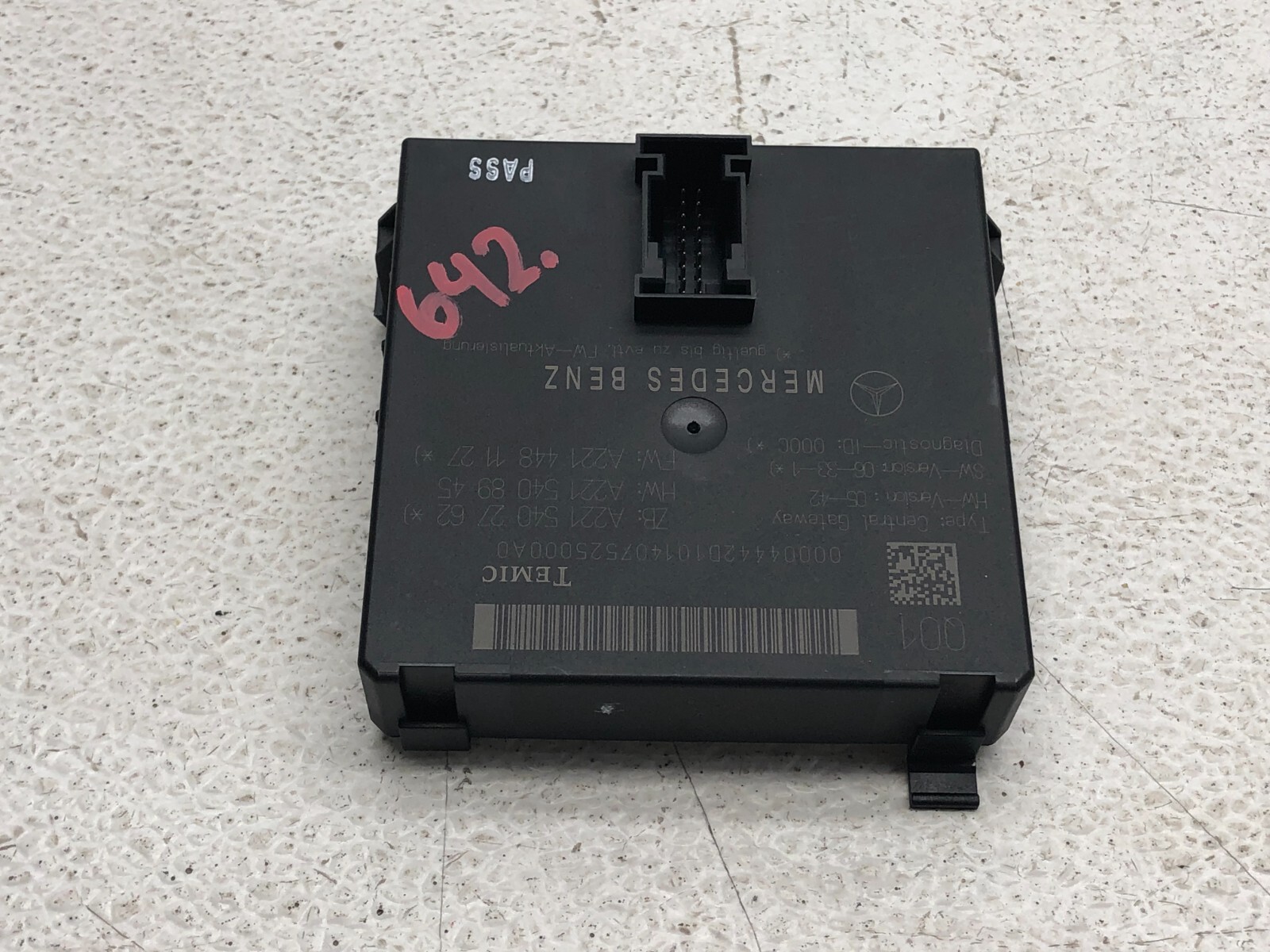 MERCEDES W221 Control Unit C216 Gateway Central Module A2215402762  