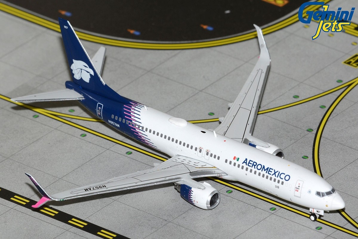 Aeromexico Boeing 737-800 N957AM GJAMX2321 Gemini Jets Scale 1:400