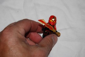 Lego Fire Kai w/ Fire Blade Minifigure Ninjago 70500 GUC