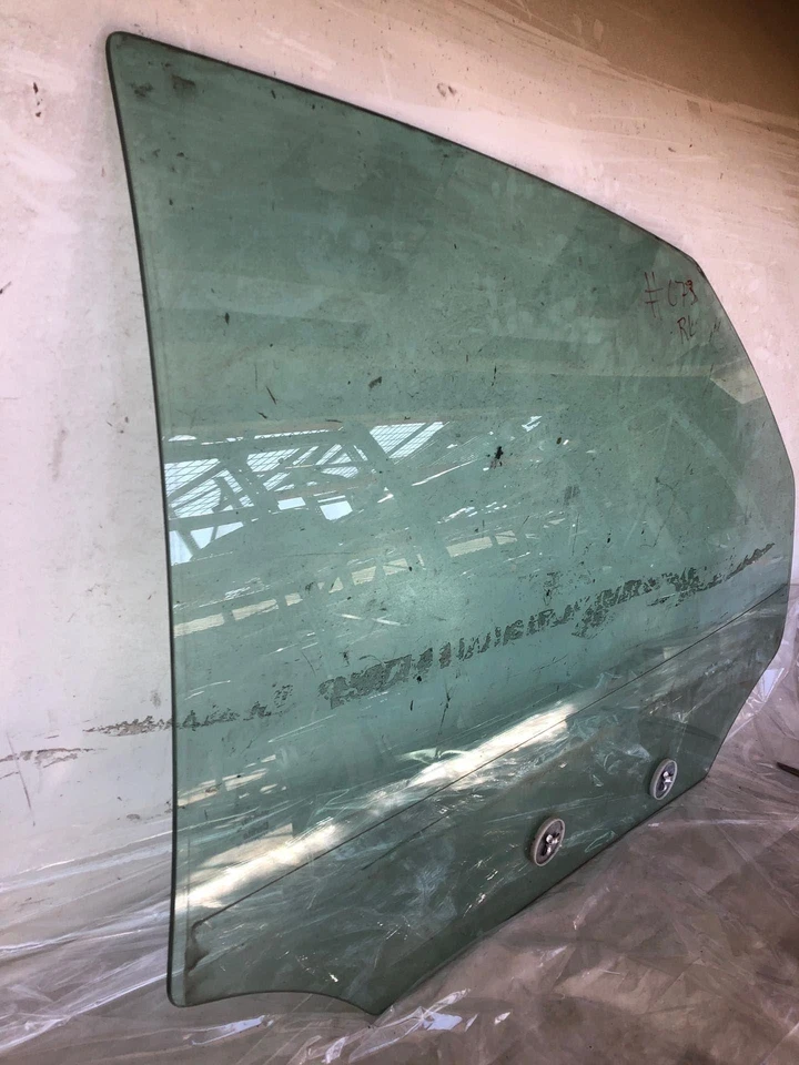 Ford Taurus LX 2000 puerta trasera izquierda lado del conductor vidrio/ventana Foto 3 de 4