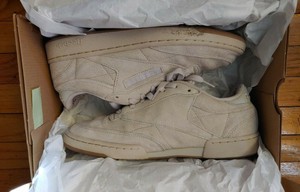 reebok club c 85 light sand white gum