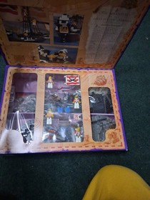 LEGO Pirates: Imperial Flagship (6271) - Complete with Instructions and Box