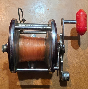 Penn Peer No. 309 Vintage Casting Reel for Saltwater, Made in USA, Red Handle