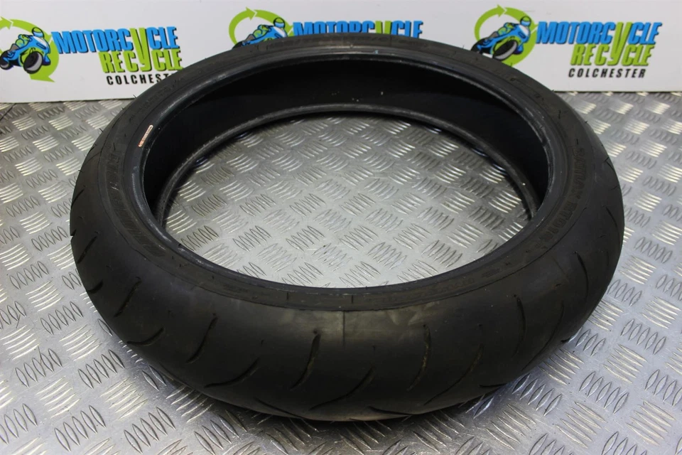 Aprilia RSV 1000 Mille Tyre Front 120/70-17 BT016 2001 2002 RSV1000 B161 - Image 2 of 4