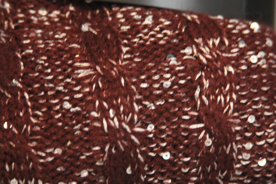 Calcetines Deportivos Acogedores Órridos Talla 7-9 Tejidos Granate Brillante Forrados Antideslizantes NUEVOS NUEVOS CON ETIQUETAS Foto 2 de 4