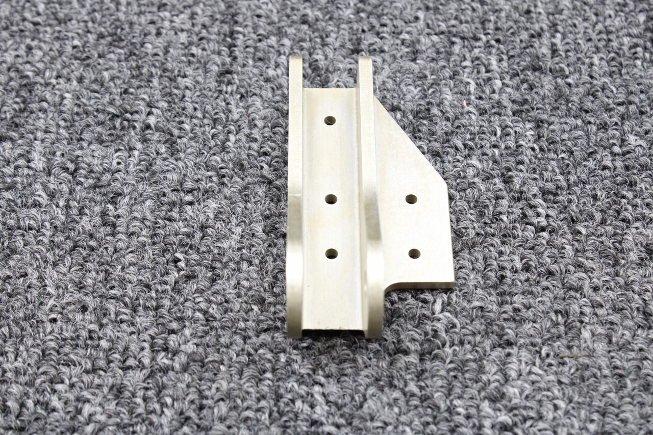 240014-026 Mooney M20 Flap Actuator Bracket RH (New Old Stock)