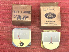 2-nos 1941 Ford Dash Gauges Amp Fuel Red Needle Hand 11a-9280 2-nos 1941 Ford Dash Gauges Amp Fuel Red Needle Hand 11a-9280