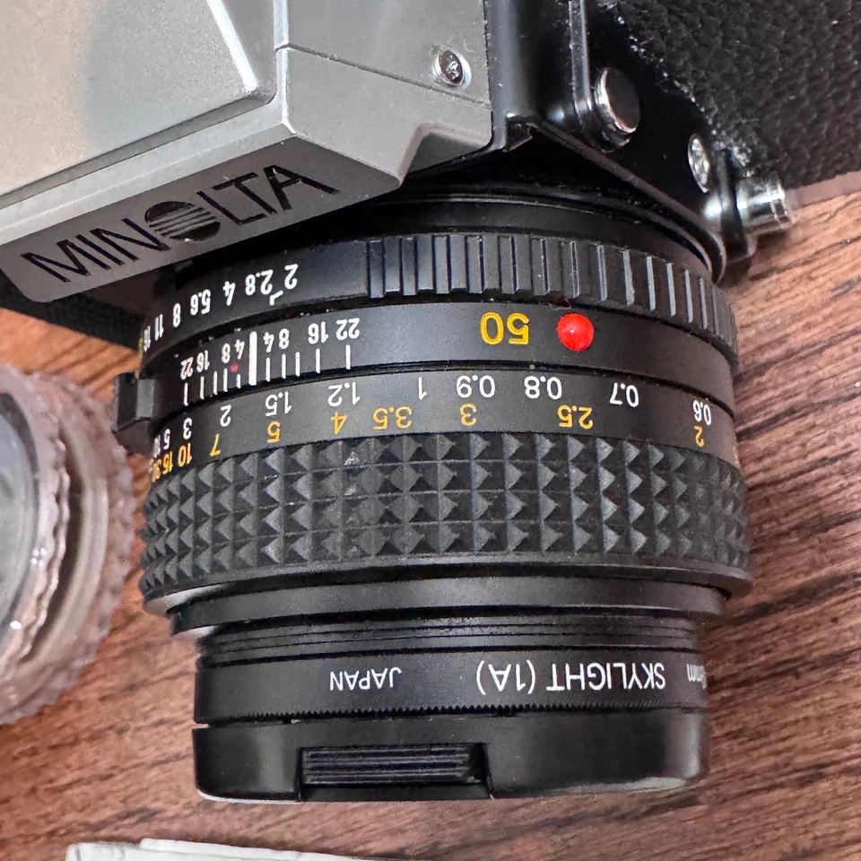 Kit de cámara Minolta XG-M 35 mm 50 mm 135 mm lente automática 30FX flash Vivitar estuche de filtro Foto 4 de 4