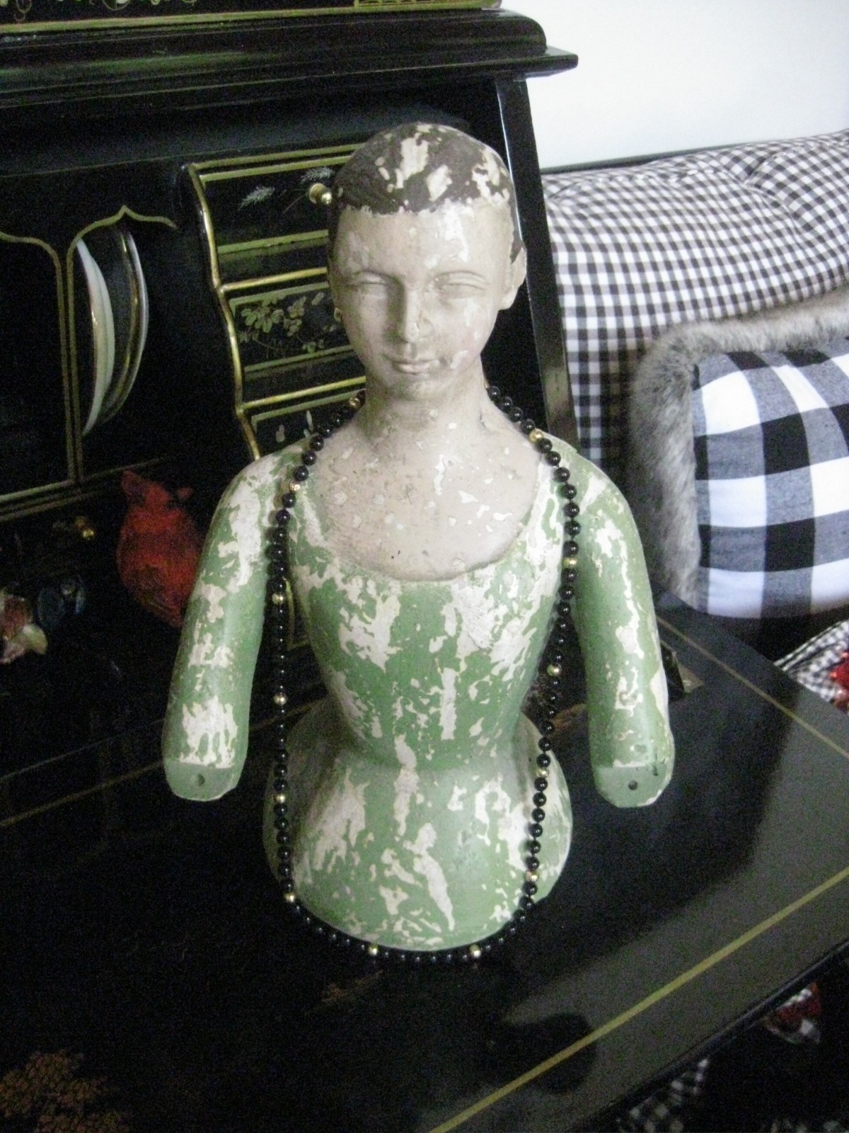 Picture 9 of 12
