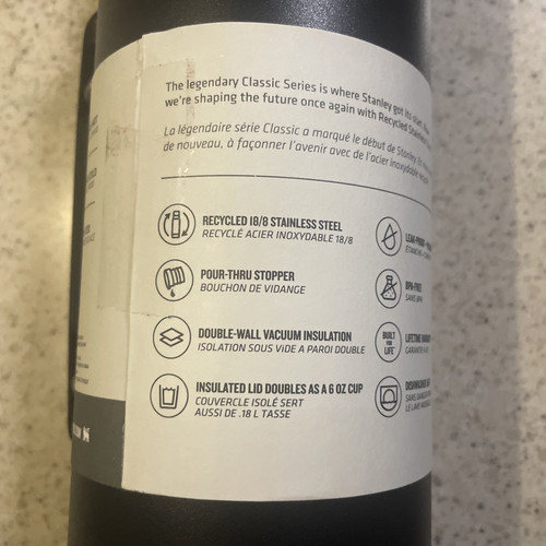 Stanley The Legendary Vacuum Insulated Classic Bottle 1,5 qt / 1,4L - Bild 4 von 22