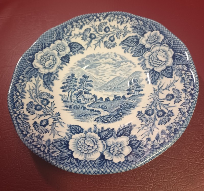 Royal Warwick Lochs Of Scotland Loch Duich Saucer 5.75" Width x 1" Depth 