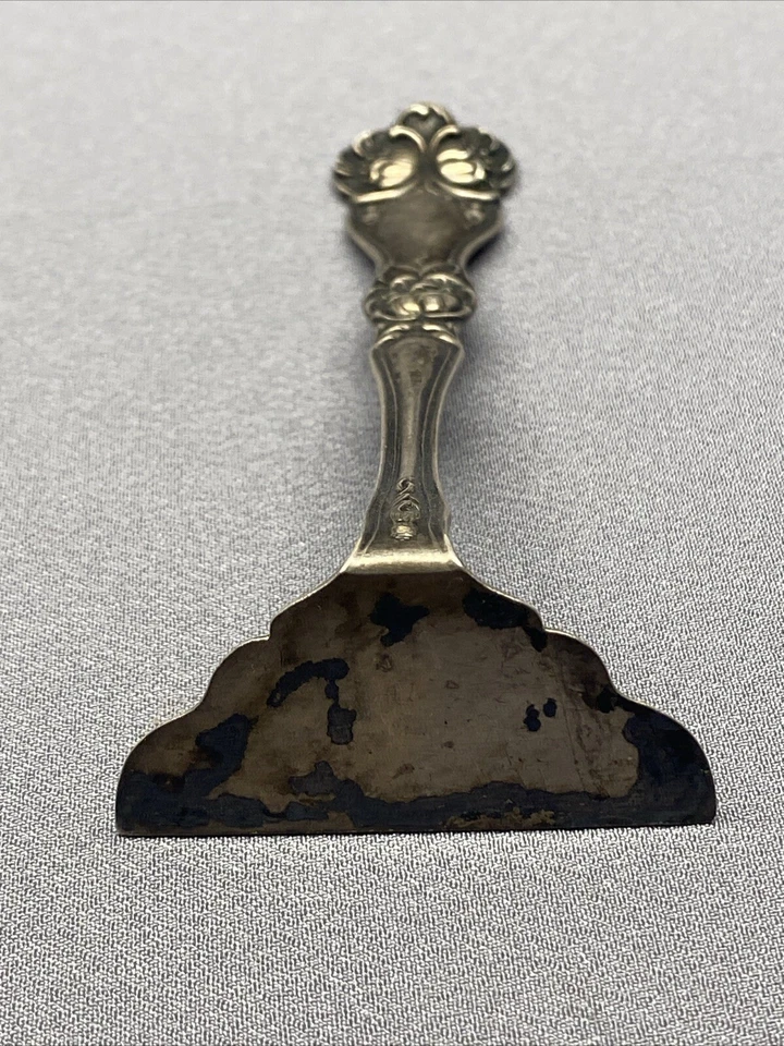 古董贝克曼彻斯特签名纯银新艺术风格花卉婴儿食品推杆 — 第 3/4 张图片