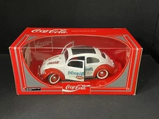 Solido 9511 Coca-Cola White/Red 1958 VW Coccinelle Beetle 1:18 Die-Cast Car