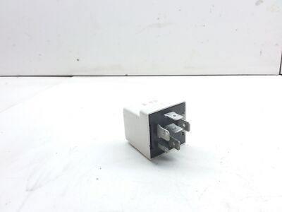 RENAULT ESPACE III Relais Relay 7700822929 2.2 Diesel 83kw 1999 23525999