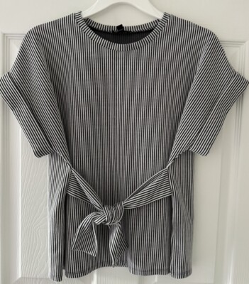 Express Short Sleeve belted Top Size XSmall black white dolman sleeves soft knit
