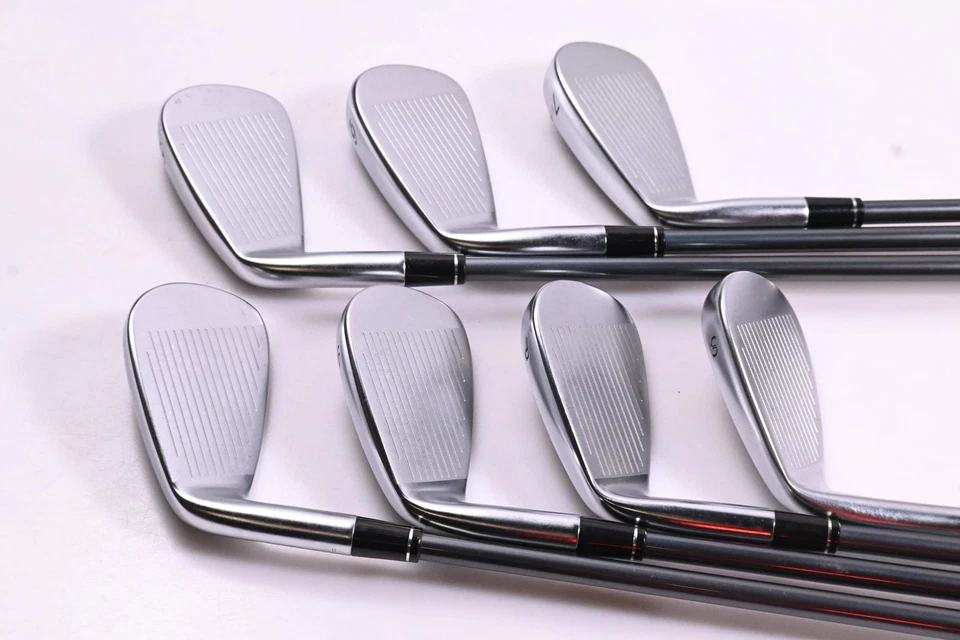 Taylormade R9 Irons / 5-PW+SW / Senior Flex Fujikura Motore 55 Shafts - Image 3 of 4