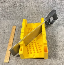 Stanley Back Saw 14" Steel Back Blade & Angled Cut Plastic Miter Box USA