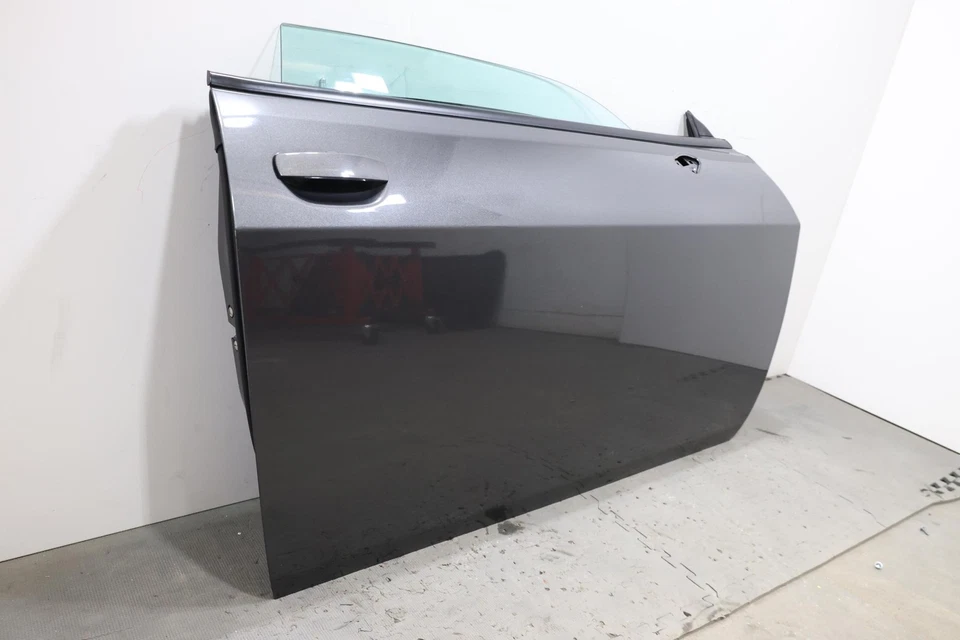 Dodge Challenger 2015-2023 puerta delantera Rh 68660712aa 68043884aa 68376200aa Foto 4 de 4