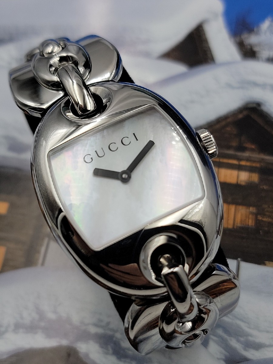 Gucci Marina Mother of Pearl White Dial 121.3 Series Silver Gucci Marina Mother of Pearl White Dial 121.3 Series Silver