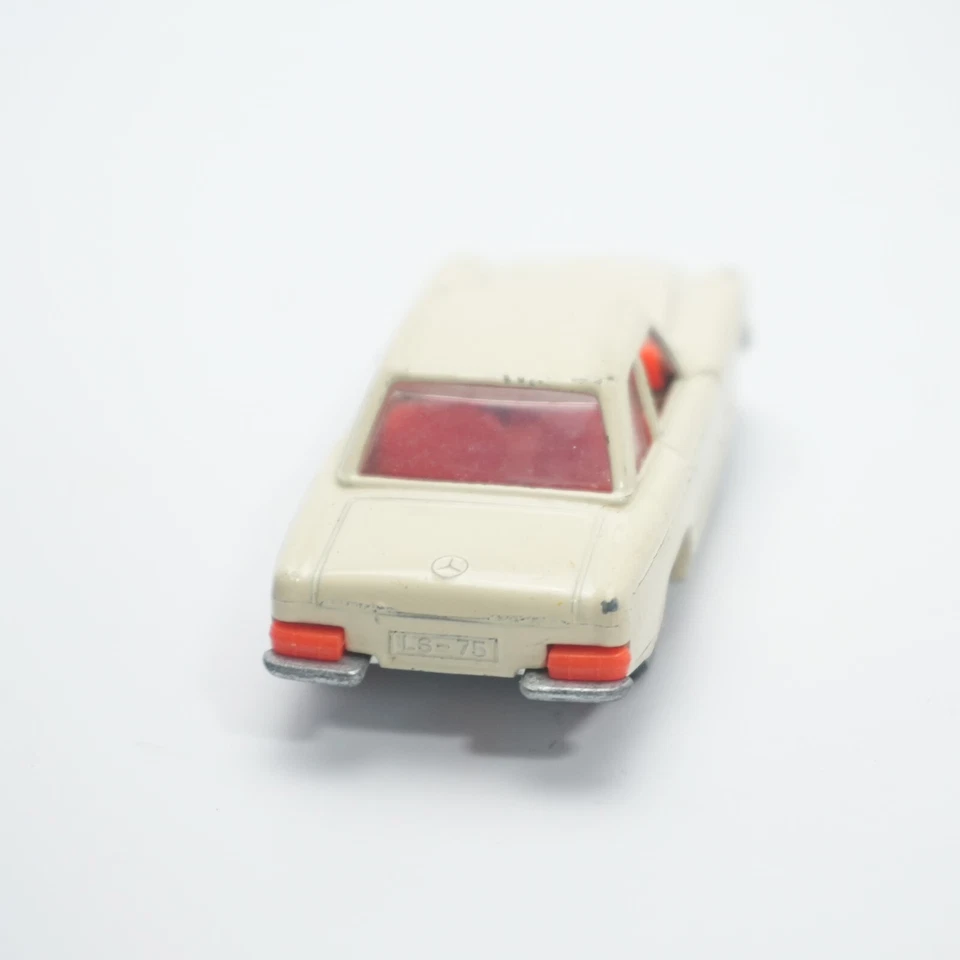 Siku 2.8” MERCEDES 280SL Diecast Vintage SILVER Car V302 Rare Germany 1:64 - Image 4 of 4