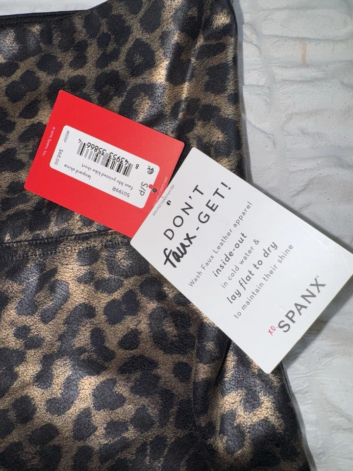 Pantalones Cortos de Motociclista SPANX Imitación Cuero Leopardo Estampado Animal Cintura Alta Pequeños Foto 3 de 4