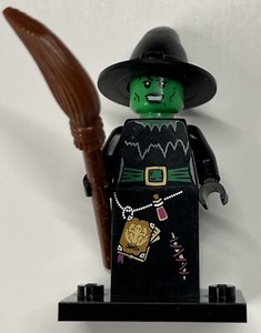 LEGO Minifigure Series 2 WITCH 8684 Complete with Checklist