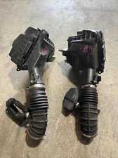 2010 Nissan 370z LH RH SIDE AIR CLEANER INTAKE FILTER BOX TOOB OEM