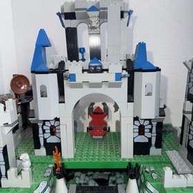 LEGO Castle: King's Castle (10176) Incomplete, missing pieces