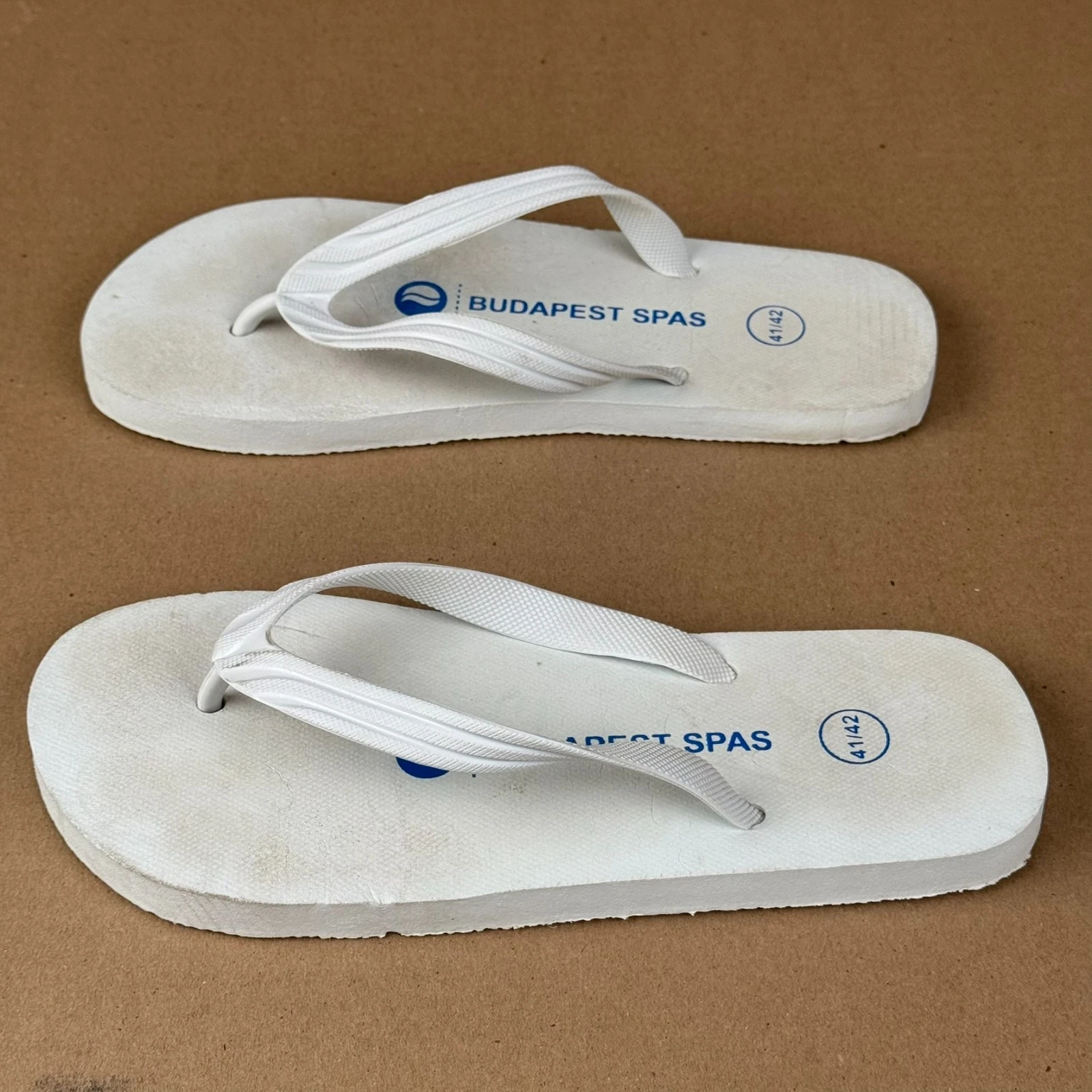 Budapest spas flip flops Men's size 7.5