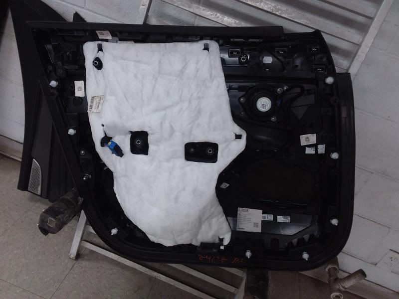 Maserati Grecale 2023 Front Right Side trim panel Black