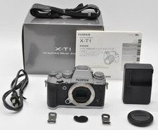 FUJIFILM X-T1 Graphite Silver Edition with 84 shots 387071