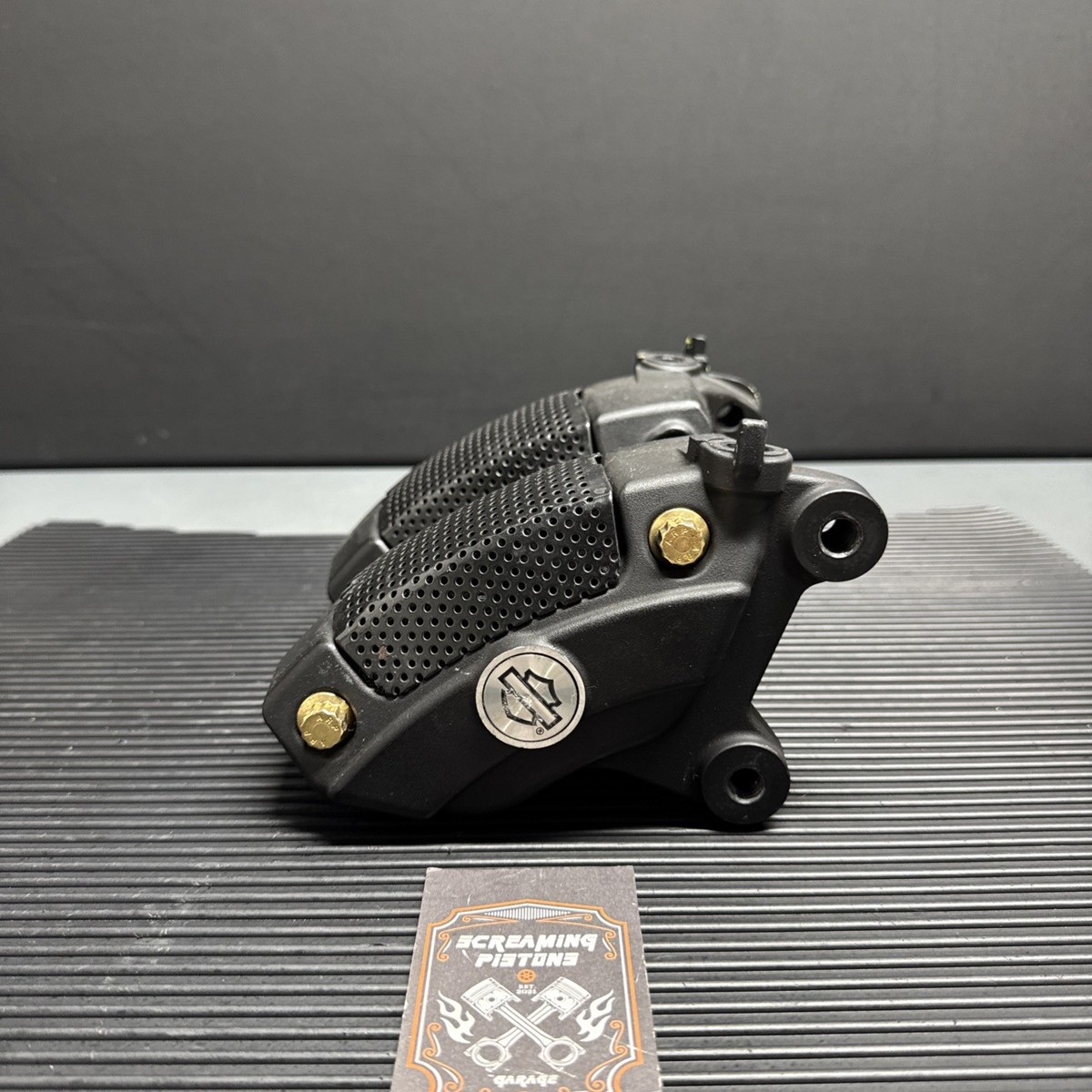 HD純正BREMBOブレーキキャリパーツーリングモデル2008-2023 08 and up Harley Davidson Touring BREMBO Front Brake Caliper Set