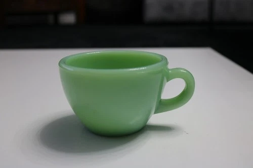 Vintage Jadeite Heavy Fire King C-handle Coffee Cup