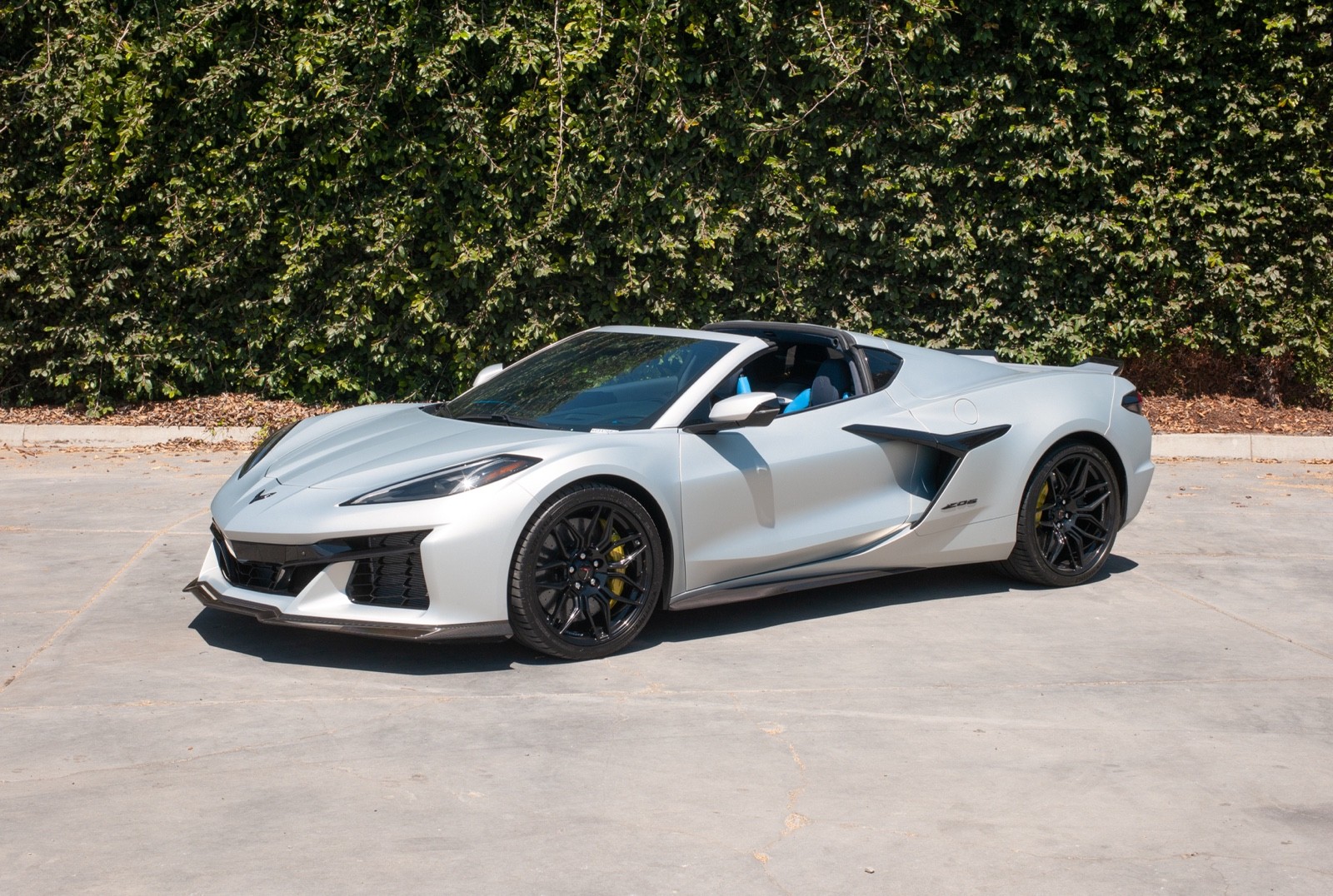 2024 Grey Chevrolet Corvette   | C8 Corvette Photo 4