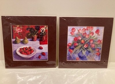 Zwei Drucke im Vintage Stil - Erdbeeren in einer Schale & rote Tulpen in einer Vase