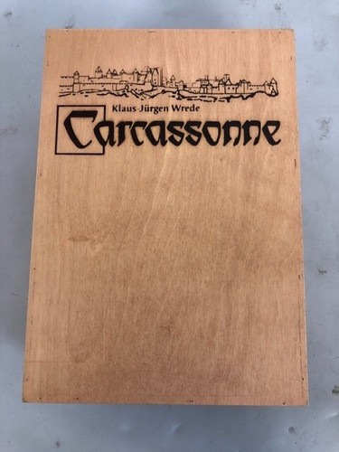 *** CARCASSONNE : THE CITY - original print wooden case RARE & NEW ***