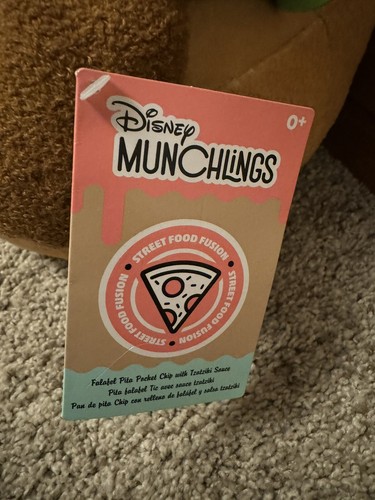 New Large Disney Chip Munchlings Plush Falafel Pita Pocket From Chip & Dale - Picture 2 of 5
