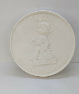 Vintage 1976 Goebel MI Hummel COLLECTORS CLUB MEMBER 4'' Bisque Plate W. Germany 