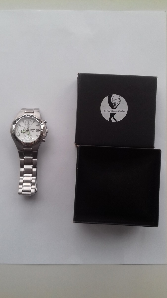 Lorus Seiko CHRONOGRAPH YM92-X015 White Vintage Collection