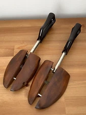 Shoe Keepers Wooden Shoe Stretchers #4 Rochester Shoe Tree Co Vtg USA split toe