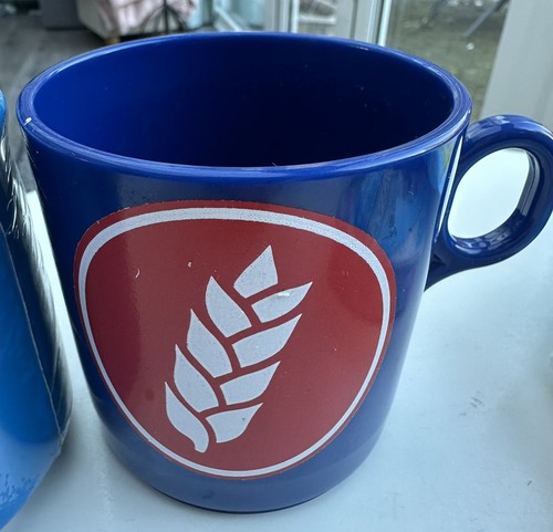 Vintage Weetabix Employee Issue Mugs Unused Melamine Plastic X 2 Sealed - Foto 4 di 12