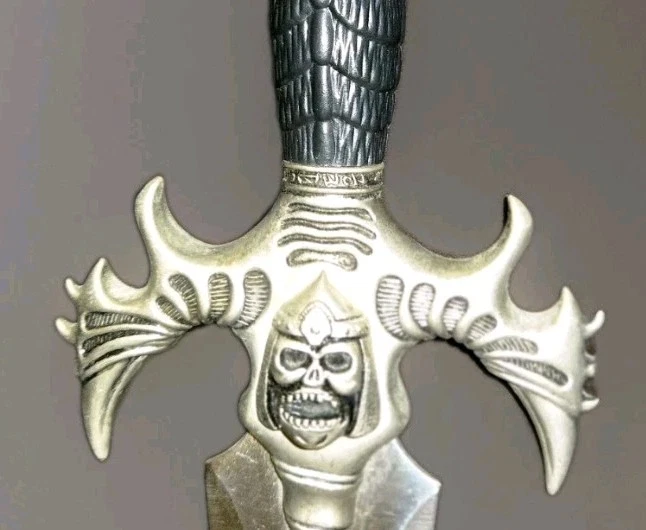 Skull Dagger Décor Medieval Fantasy Kershaw Display 19" Stainless Steel Knife - Image 4 of 4