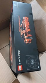 LEGO TECHNIC: Porsche 911 GT3 RS (42056)