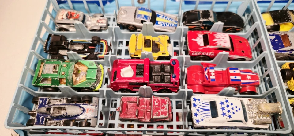 Винтажный 80-х спичечный коробок автомобильный чехол - Hot Wheels - спичечный коробок - 60-х 70-х 80-х - 45 автомобиля лот - Изображение 4 из 4