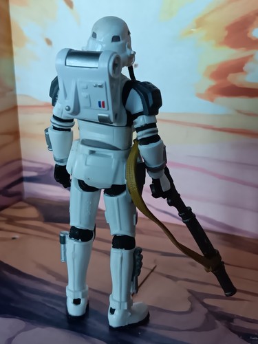 Star Wars Expanded Universe Imperial Evo trooper action figure - Picture 3 of 12