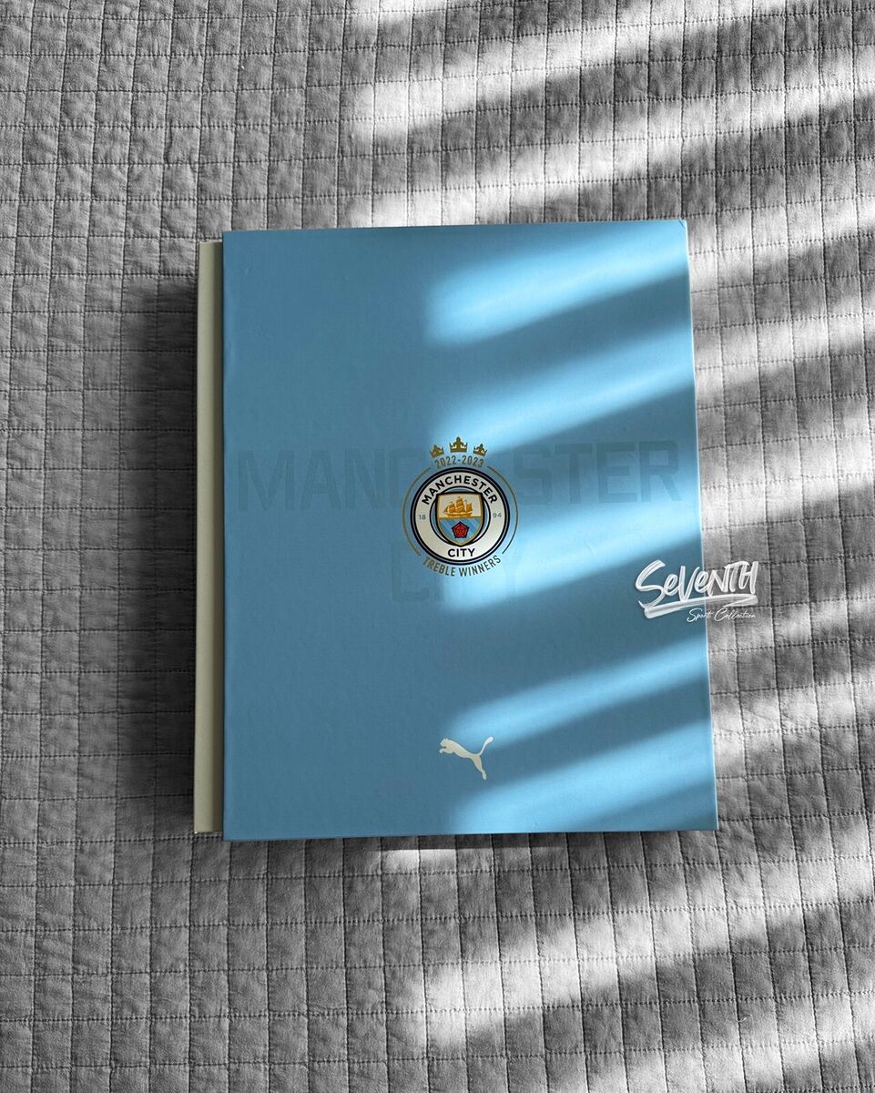MANCHESTER CITY Home Jersey Treble Winners Commemorative MANCHESTER CITY Home Jersey Treble Winners Commemorative