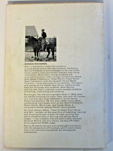3 x Farnham Horse Library Books - Stable Design/Equitation/Show Your Horse - Picture 10 of 10